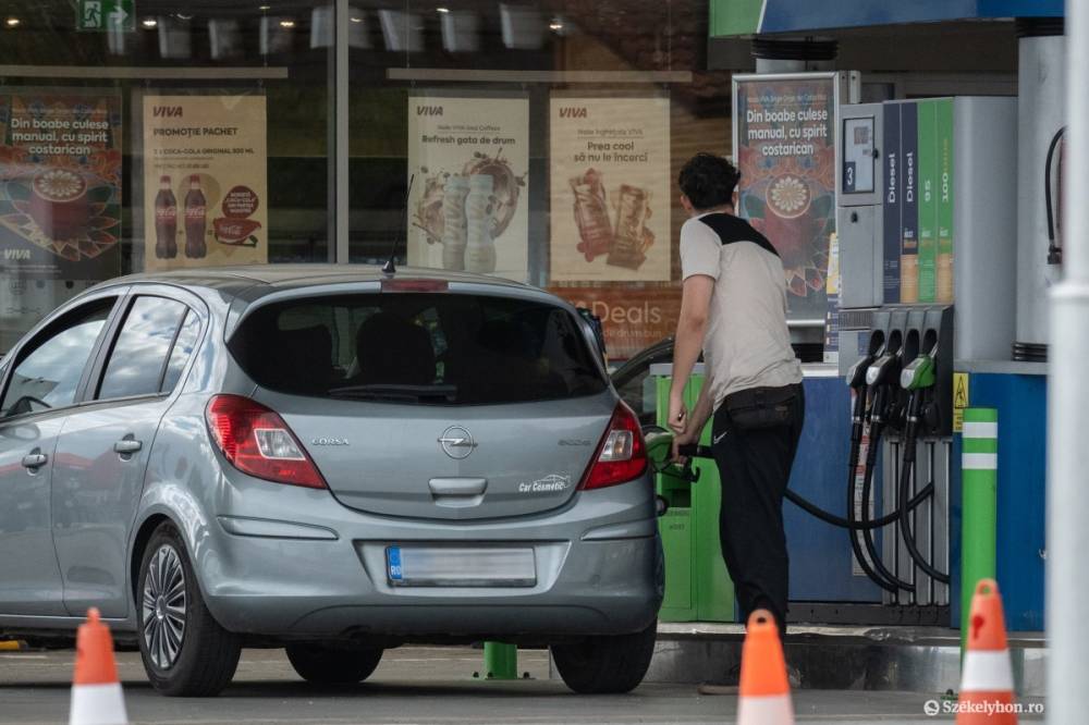 Újra drágult az üzemanyag, hajszálnyira a 10 lejes benzin