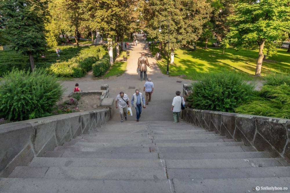 Ráfér a korszerűsítés a sepsiszentgyörgyi Erzsébet parkra