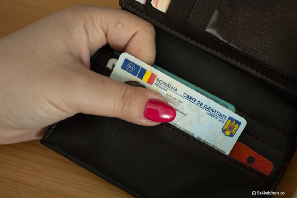 Elektronikus személyi: alaptalan félelmek, valós bonyodalmak