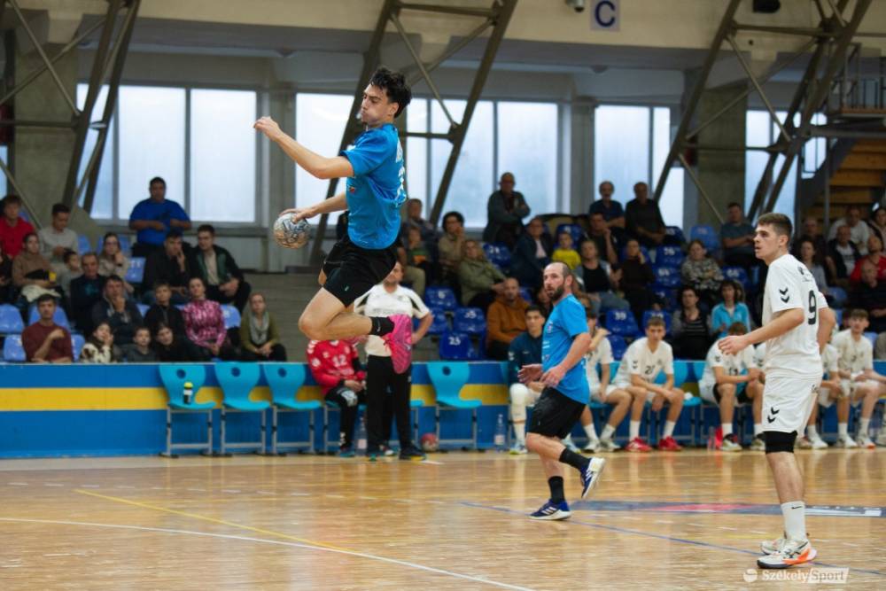 Nyert, a tabella élére állt a VSK Székelyudvarhely kézicsapata