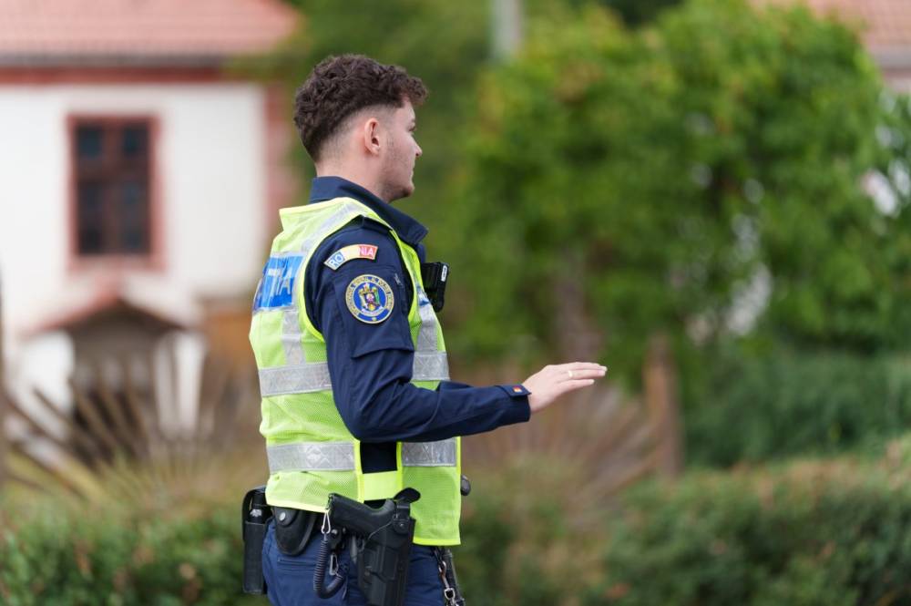 Felfüggesztett büntetés mellett, jogosítvány nélkül vezetett – elkapták a rendőrök