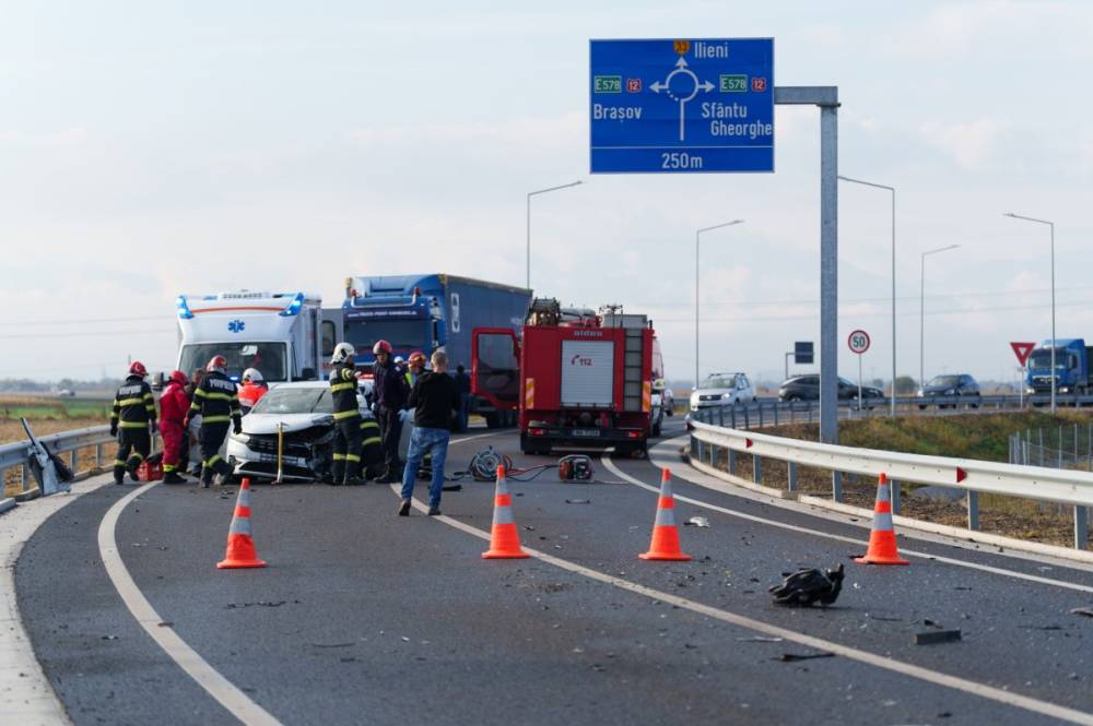 Baleset miatt áll a forgalom Sepsiszentgyörgy elkerülőútján