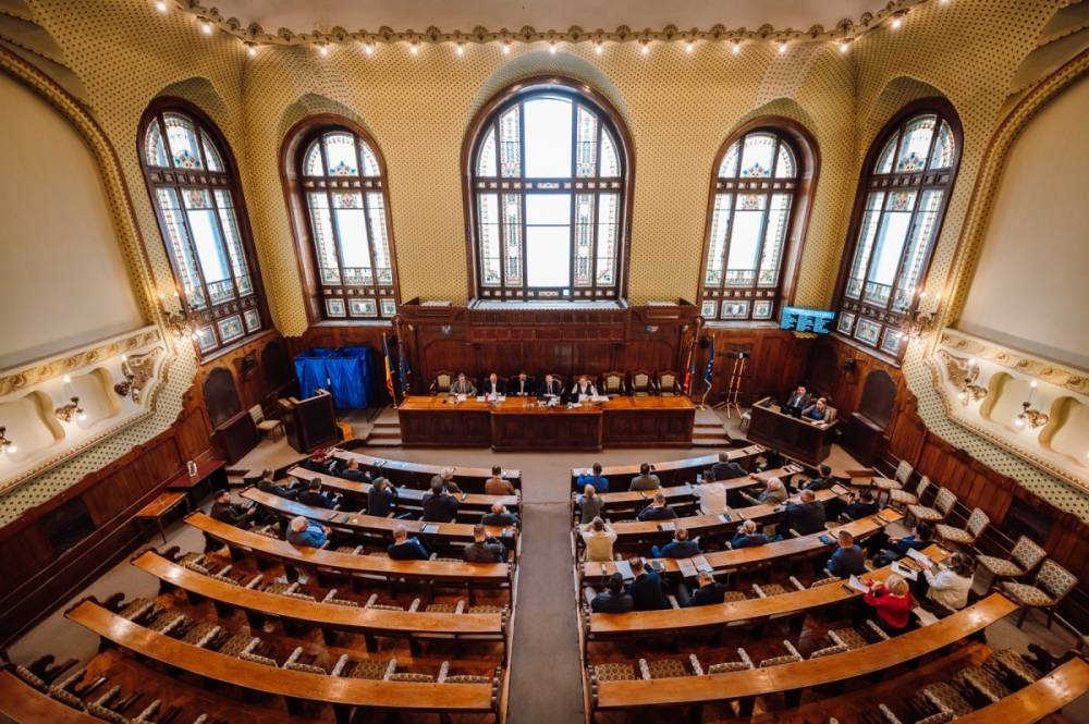 Költségvetésről, hulladékdíjakról és zöldenergiáról döntött a Maros Megyei Tanács